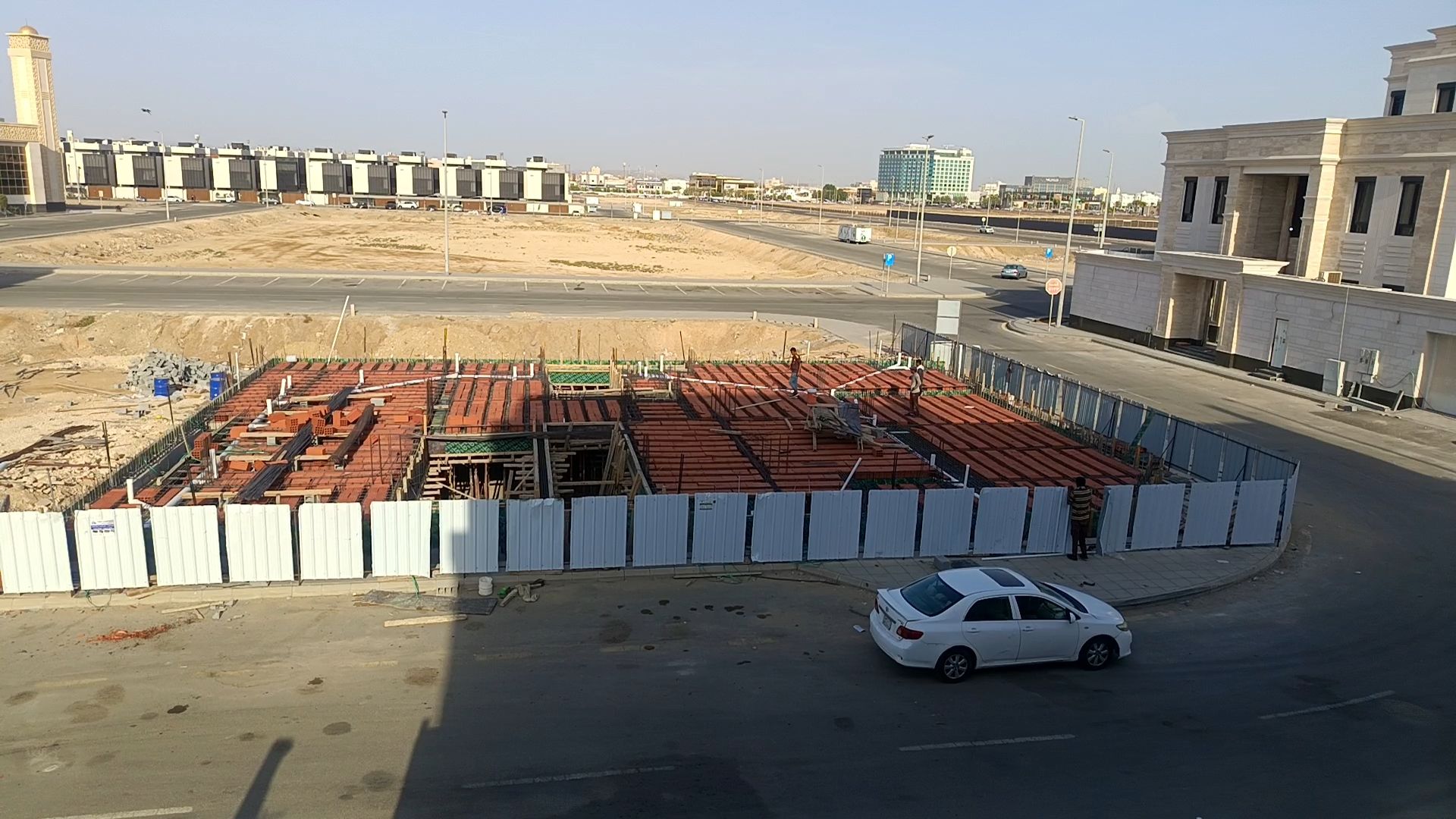 مقاولات عامة بناء تشطيب عظم مؤاد تسليم مفتاح عمائر