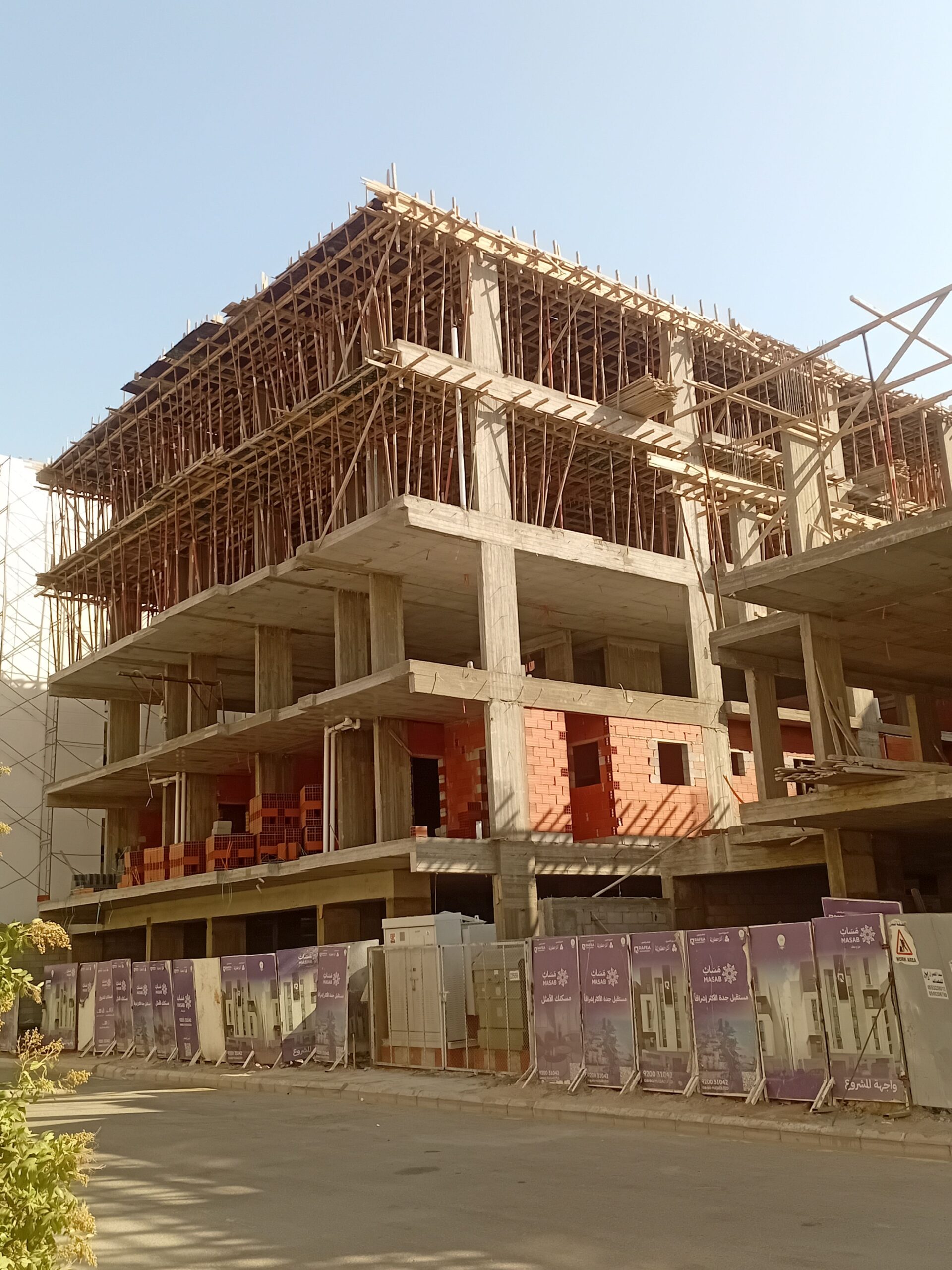 مقاول معماري