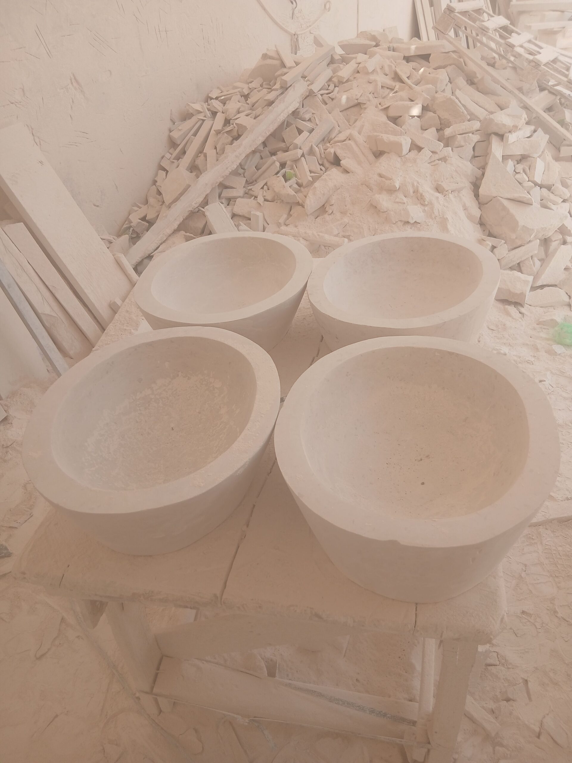 مغسله حجر طبيعي