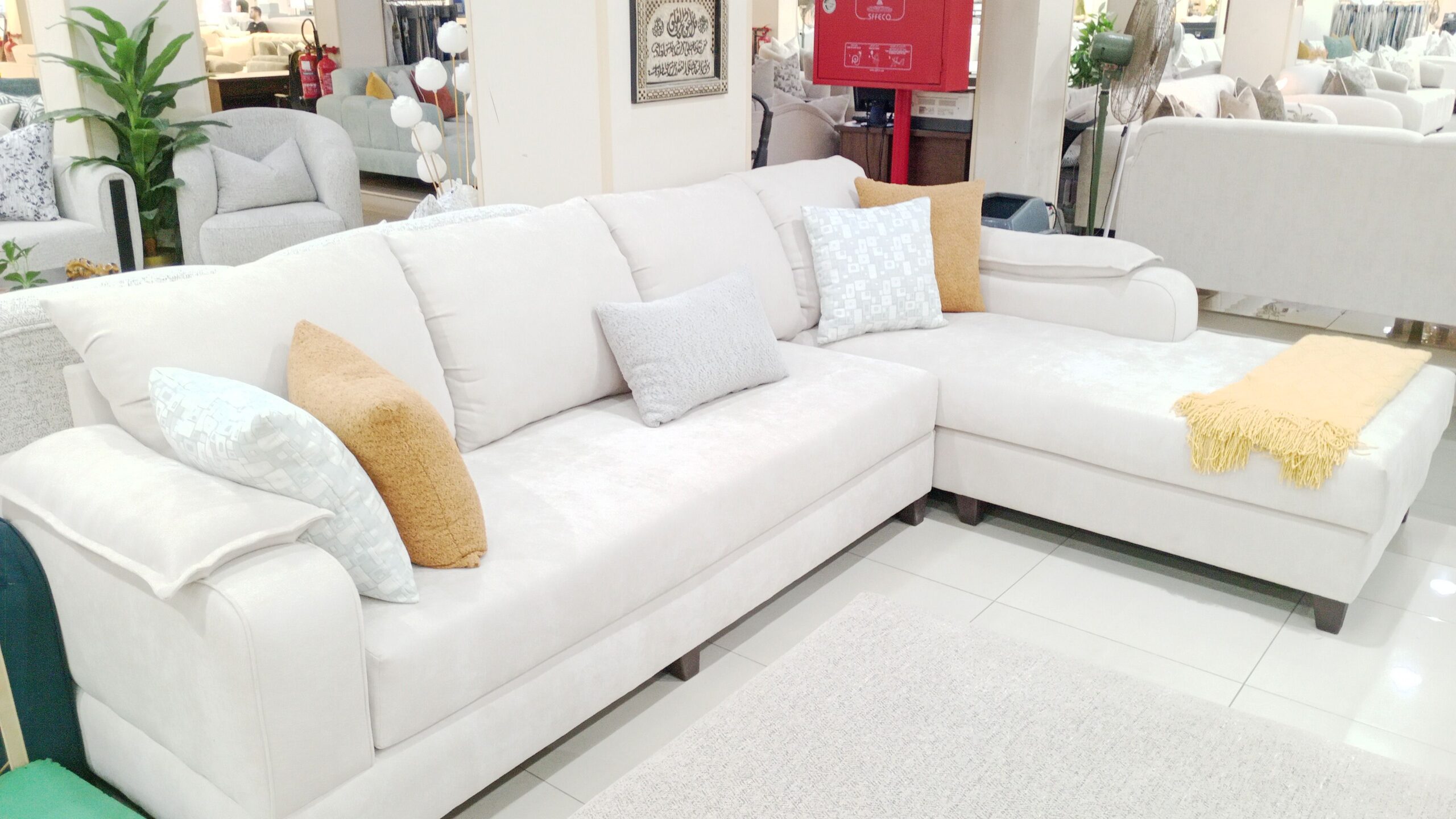 محل الرئد سوق محمود سعيد مجمع الاريكه