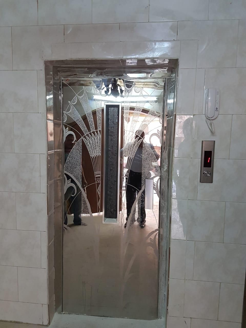 توريد وتركيب وصيانة جميع انواع المصاعد الكهربائية