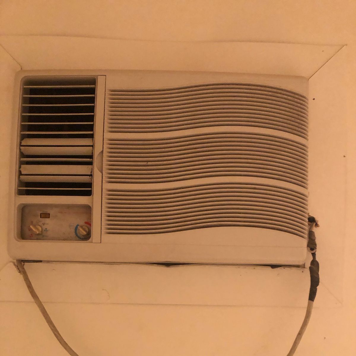 شراء اثاث مستعمل بالرياض