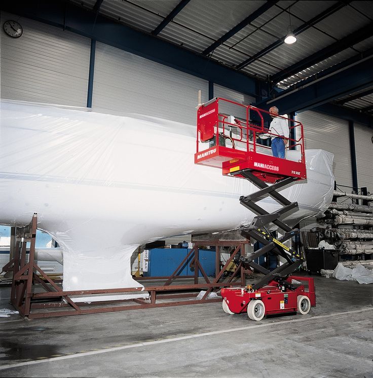 سيزرلفت للايجار مانلفت للايجار رافعة عمال للايجار