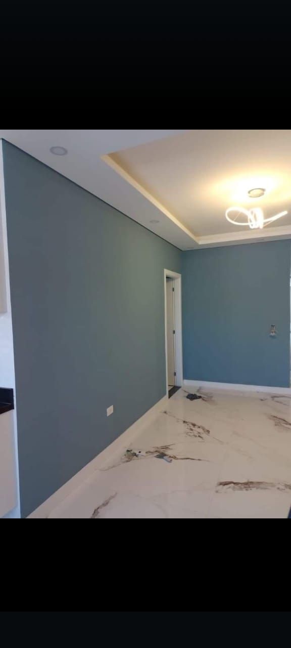 معلم بويات صباغ الشرقيه اسعاره حلوه دهان وعوازل لل