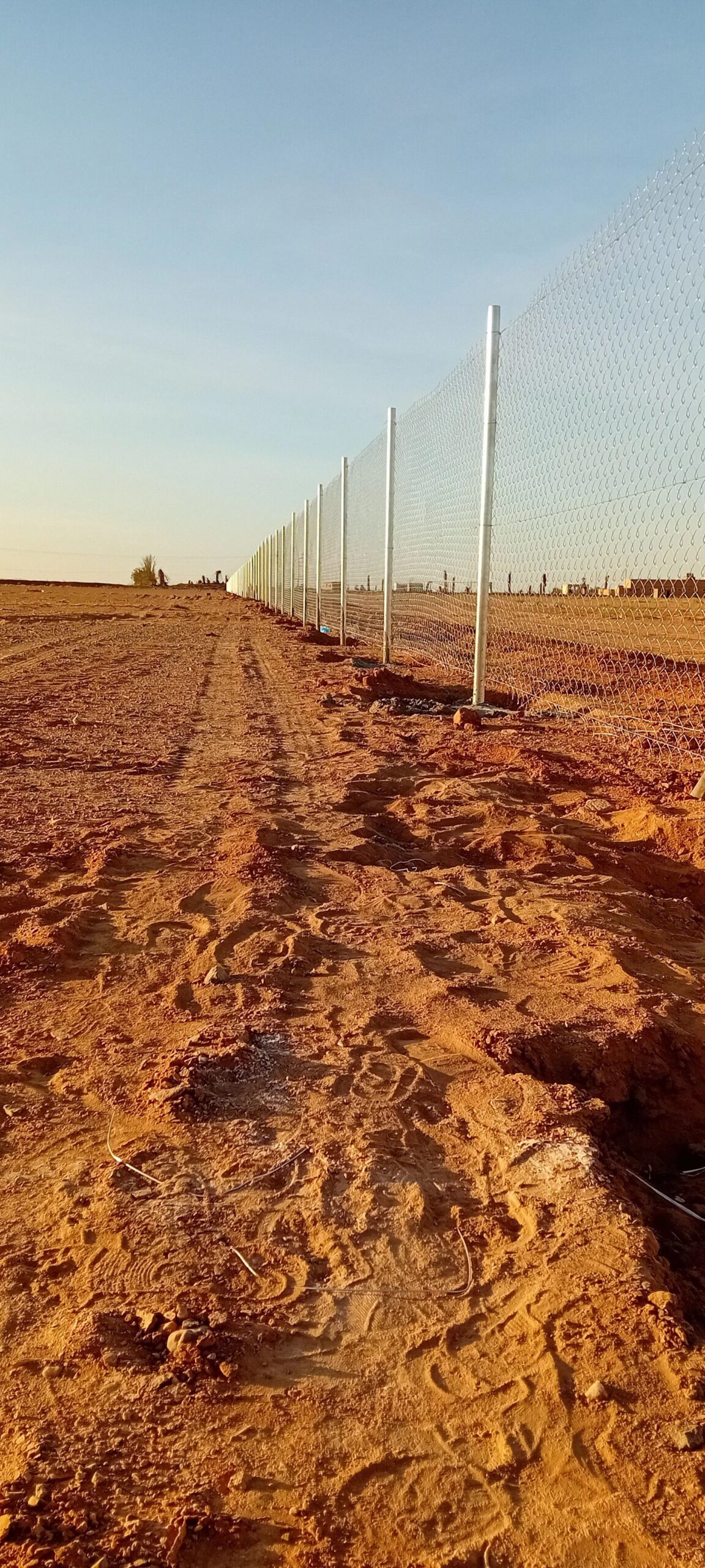 مقاول توريد وتركيب شبوك