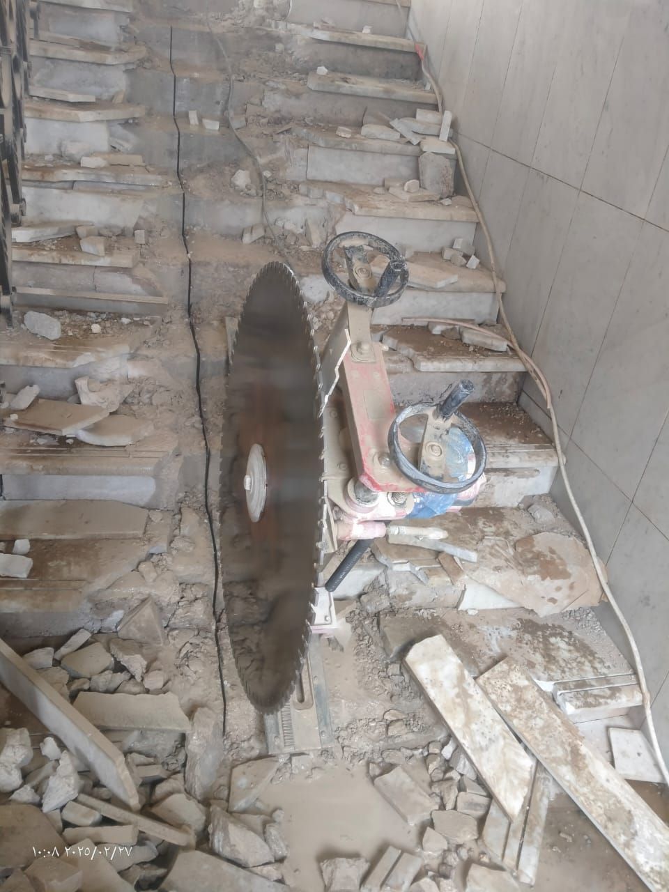 قص وتخريم الخرسانه