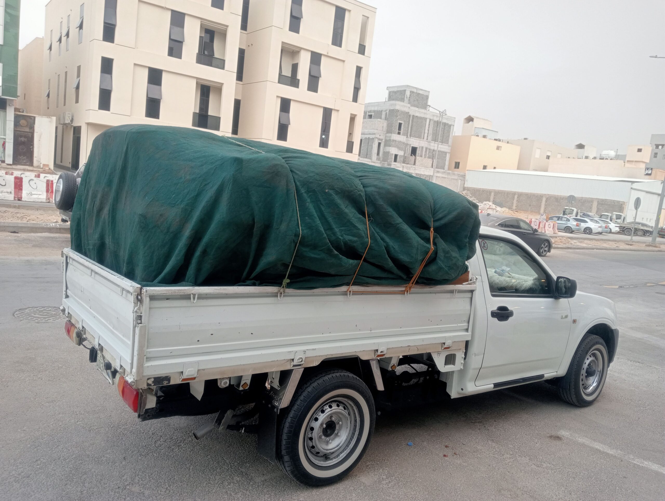 نقل عفش داخل وخارج الرياض ونيت ودينه