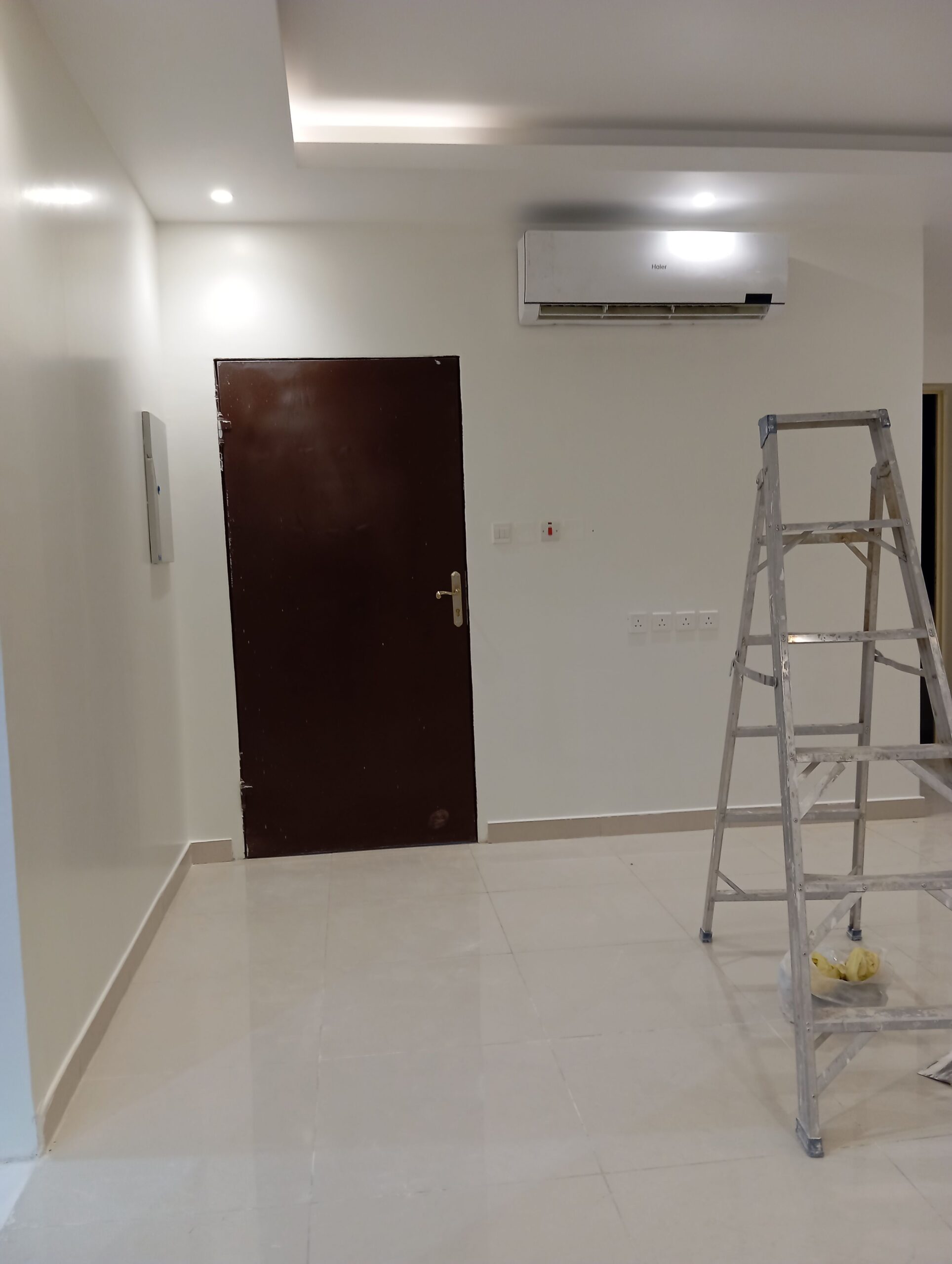 دهان بويه بالرياض