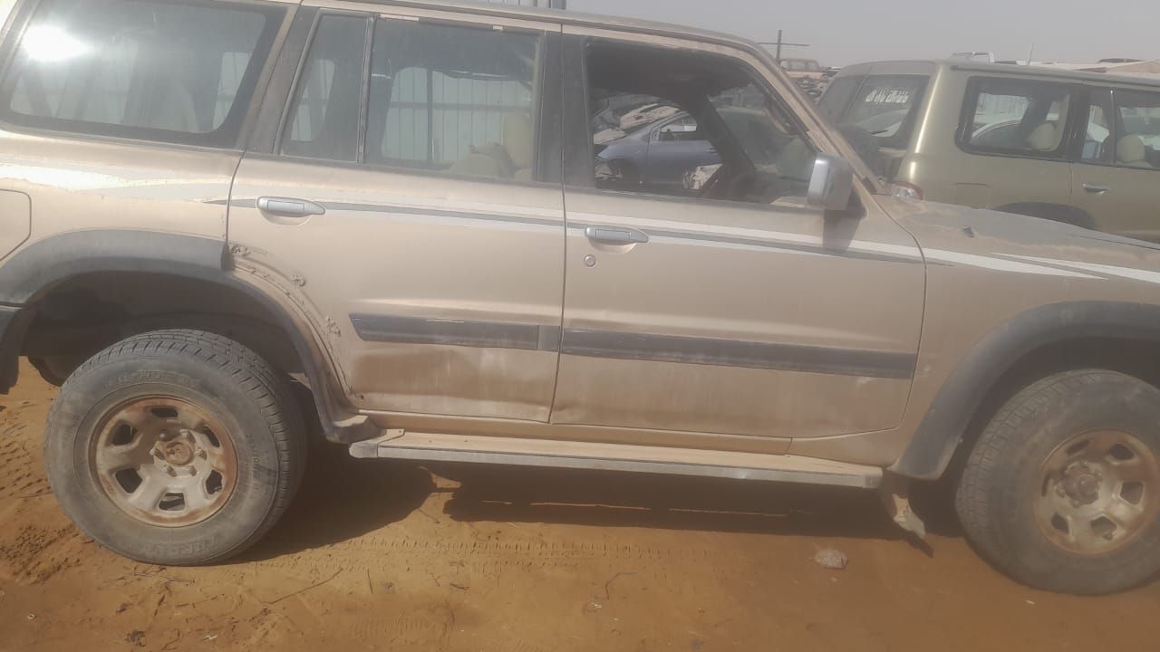 قطع غيار سيارات تشليح الحائر