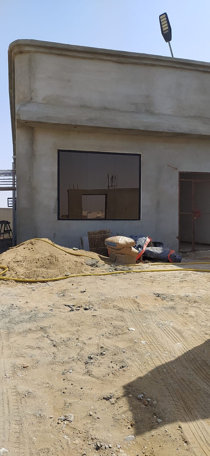 زجاج سكريت صامطه