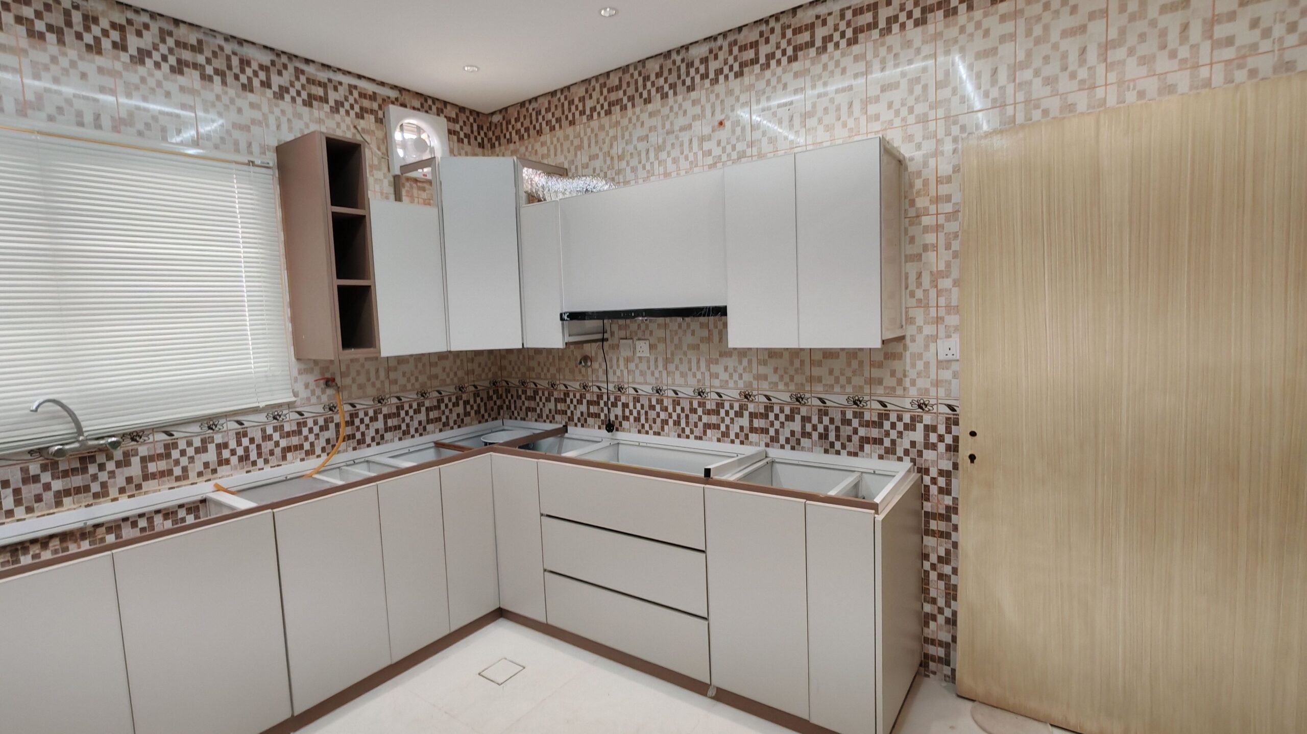 مطابخ المنيوم