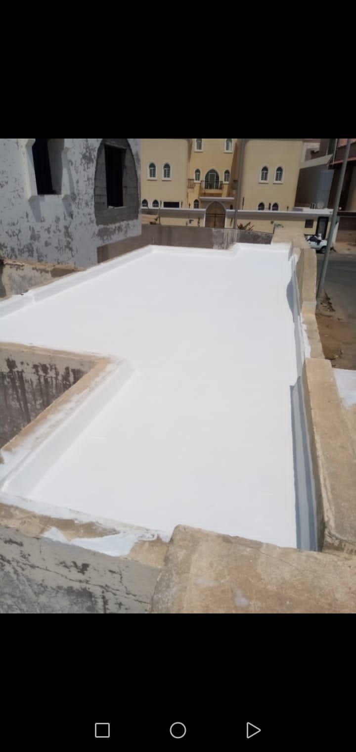 فني تركيب عوازل لجميع انوع العوازل حراريه ومائيه