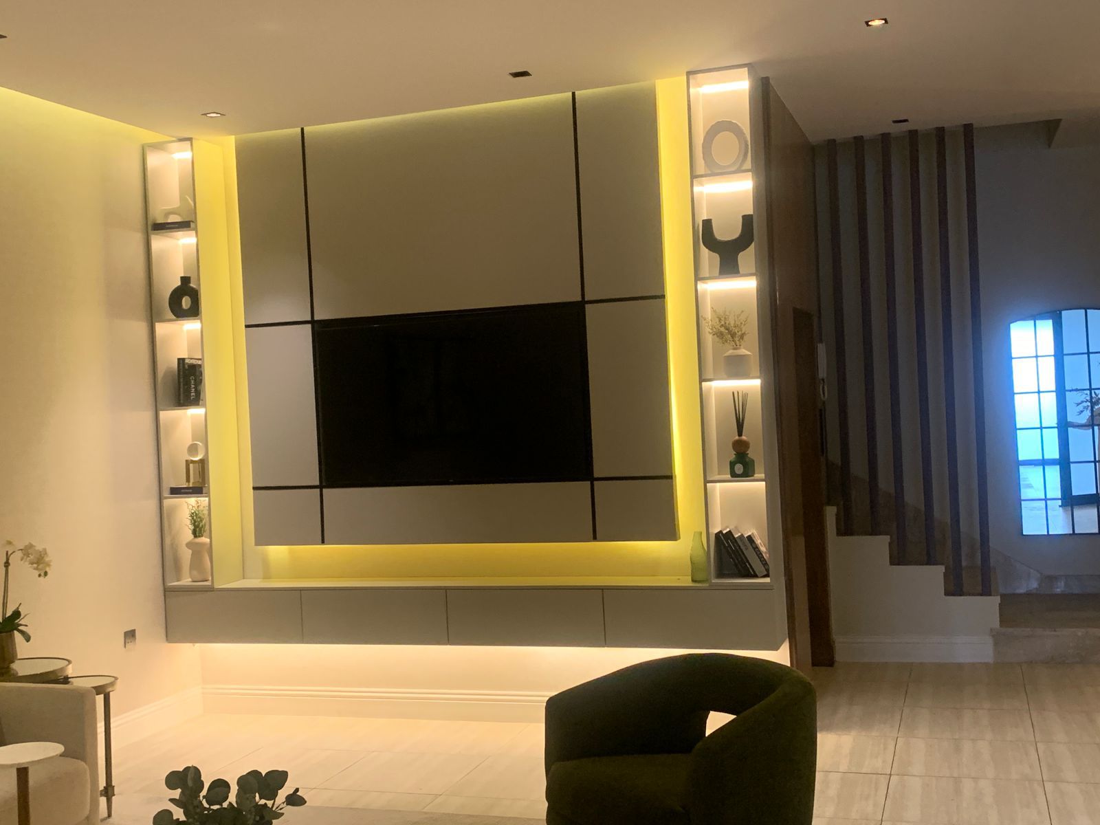 فني ديكورات وشلالات الرياض 0554989505