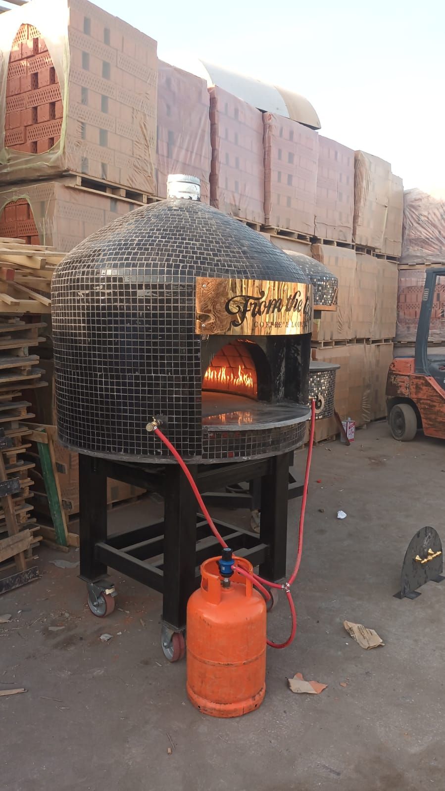 مصنع لافران البيتزا للمطاعم والكافيهات