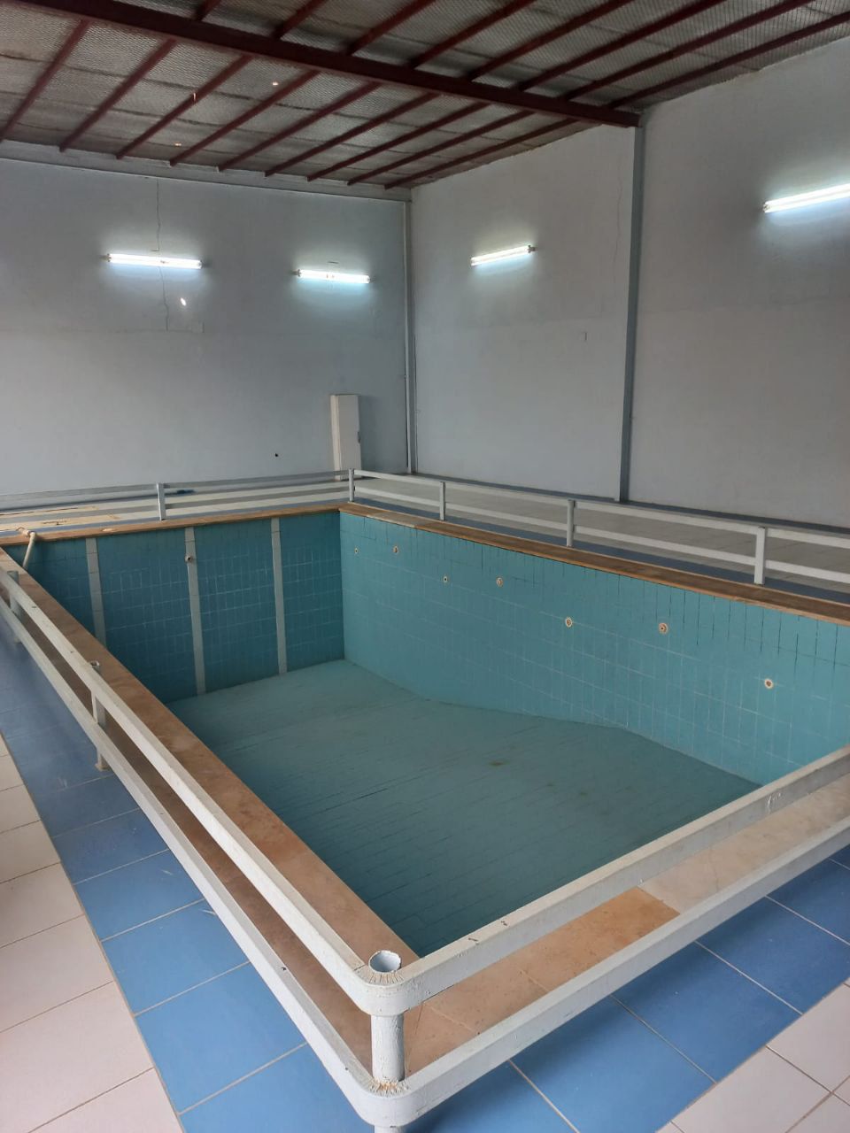 بيت للبيع في الدرب