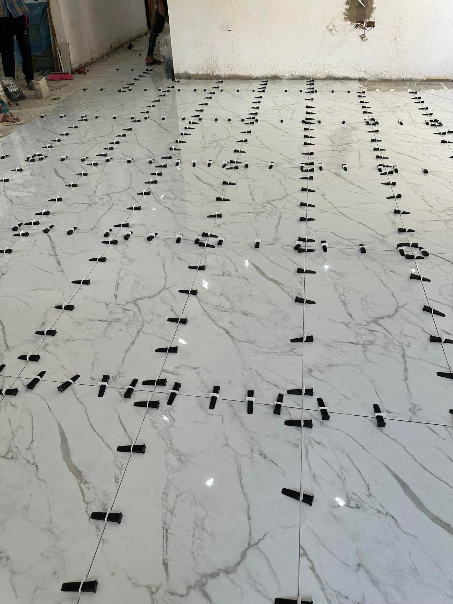 معلم بلط سراميك