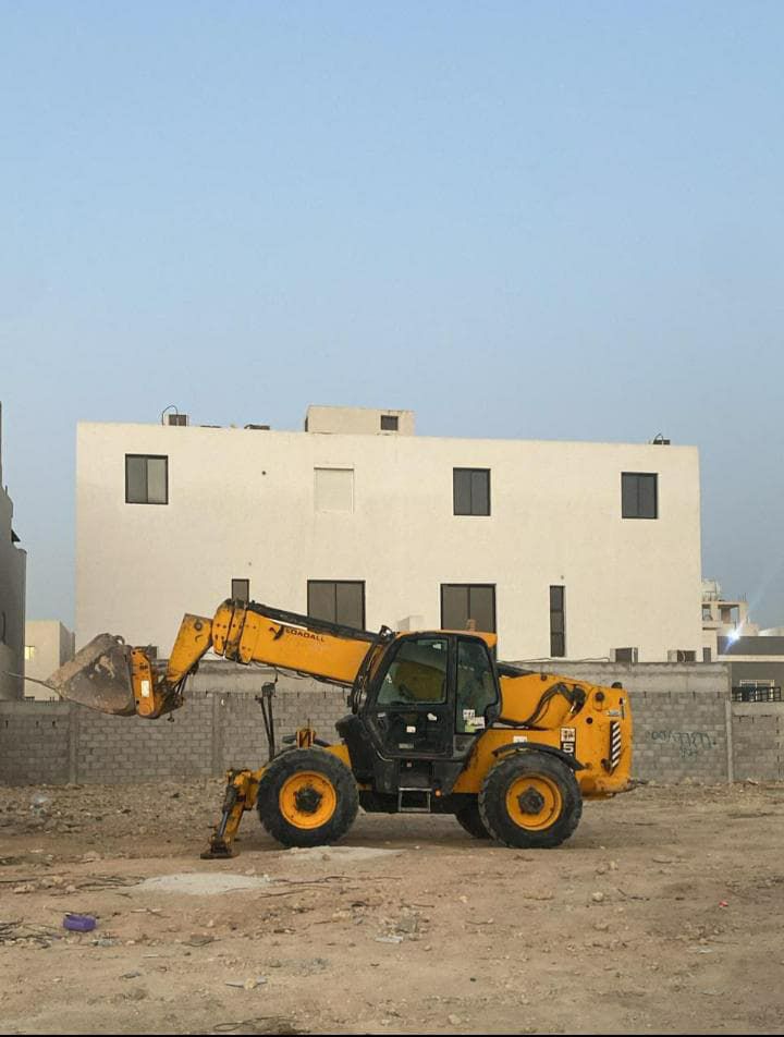 مؤسسة إنجاز توب للتاجير المعدات الثقيله والخفيفه