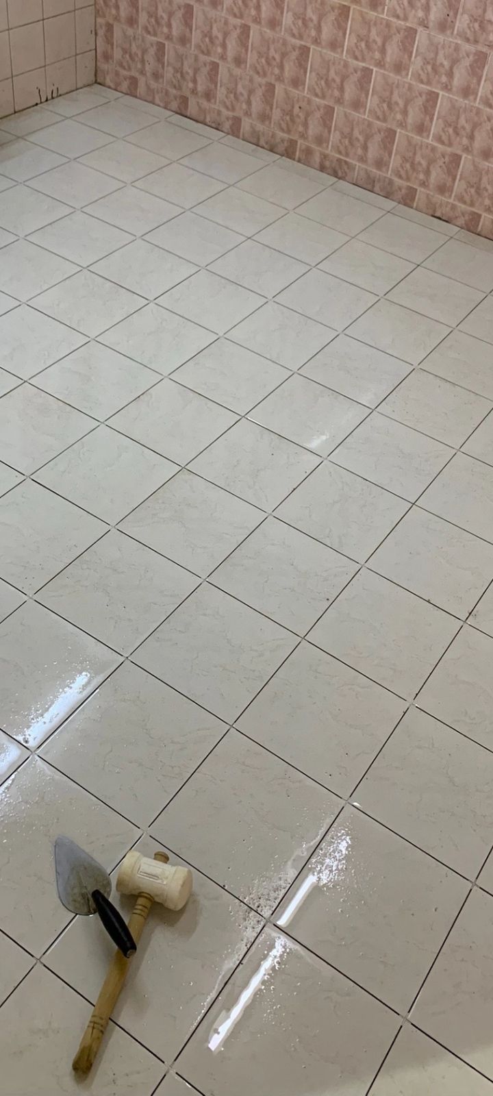 معلم بلط سراميك