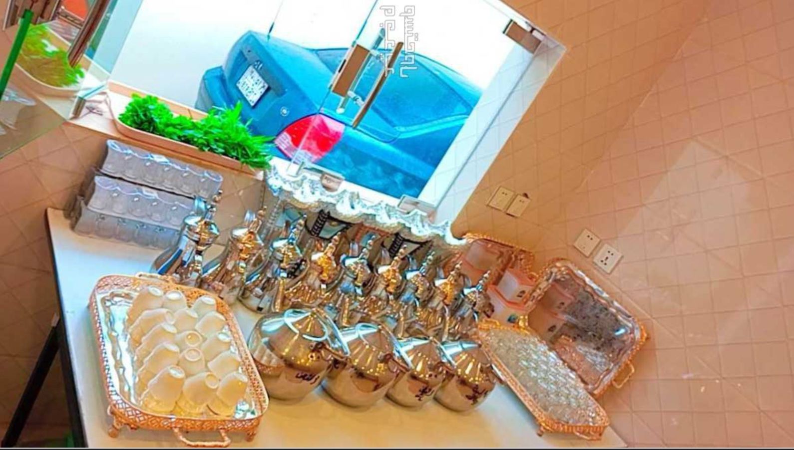 قهوجي وصبابين