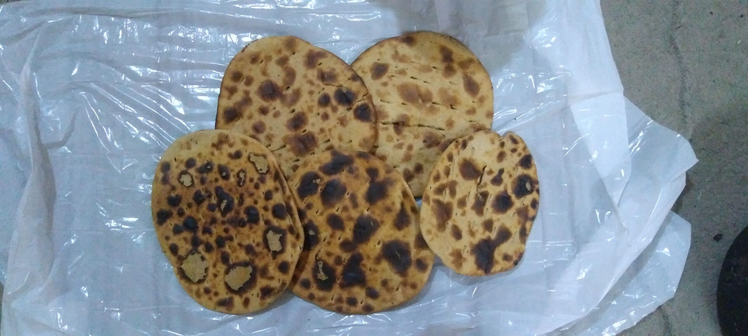 خبز تنور الحضرمي