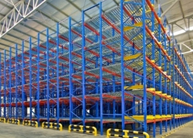 رفوف تخزين مستودعات
