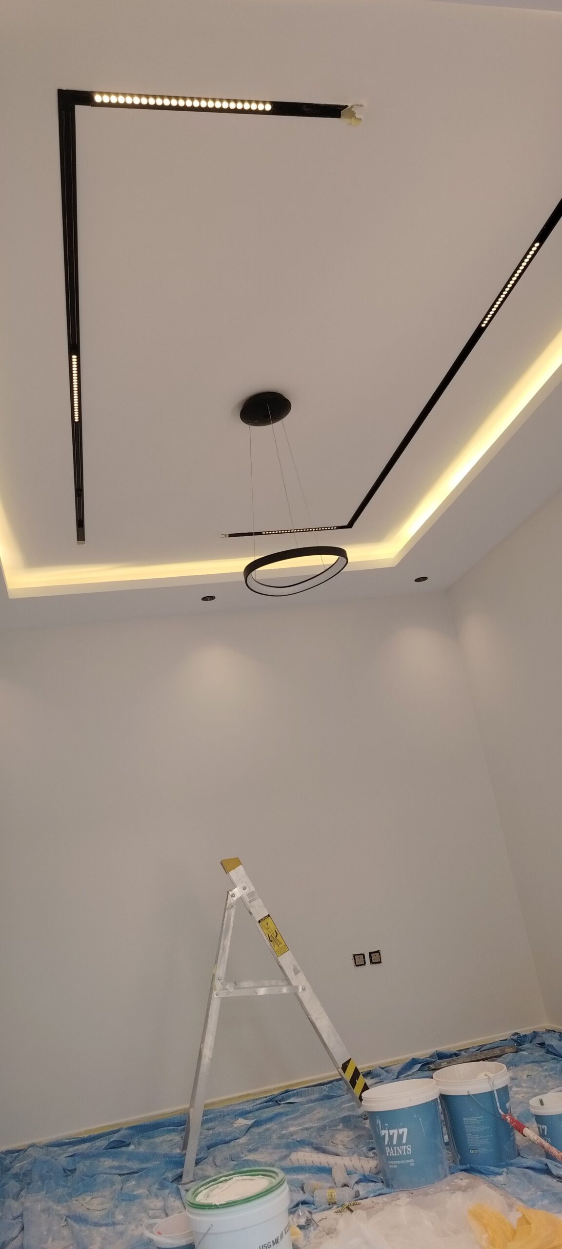 معلم بويات الرياض تواصل 0545297873