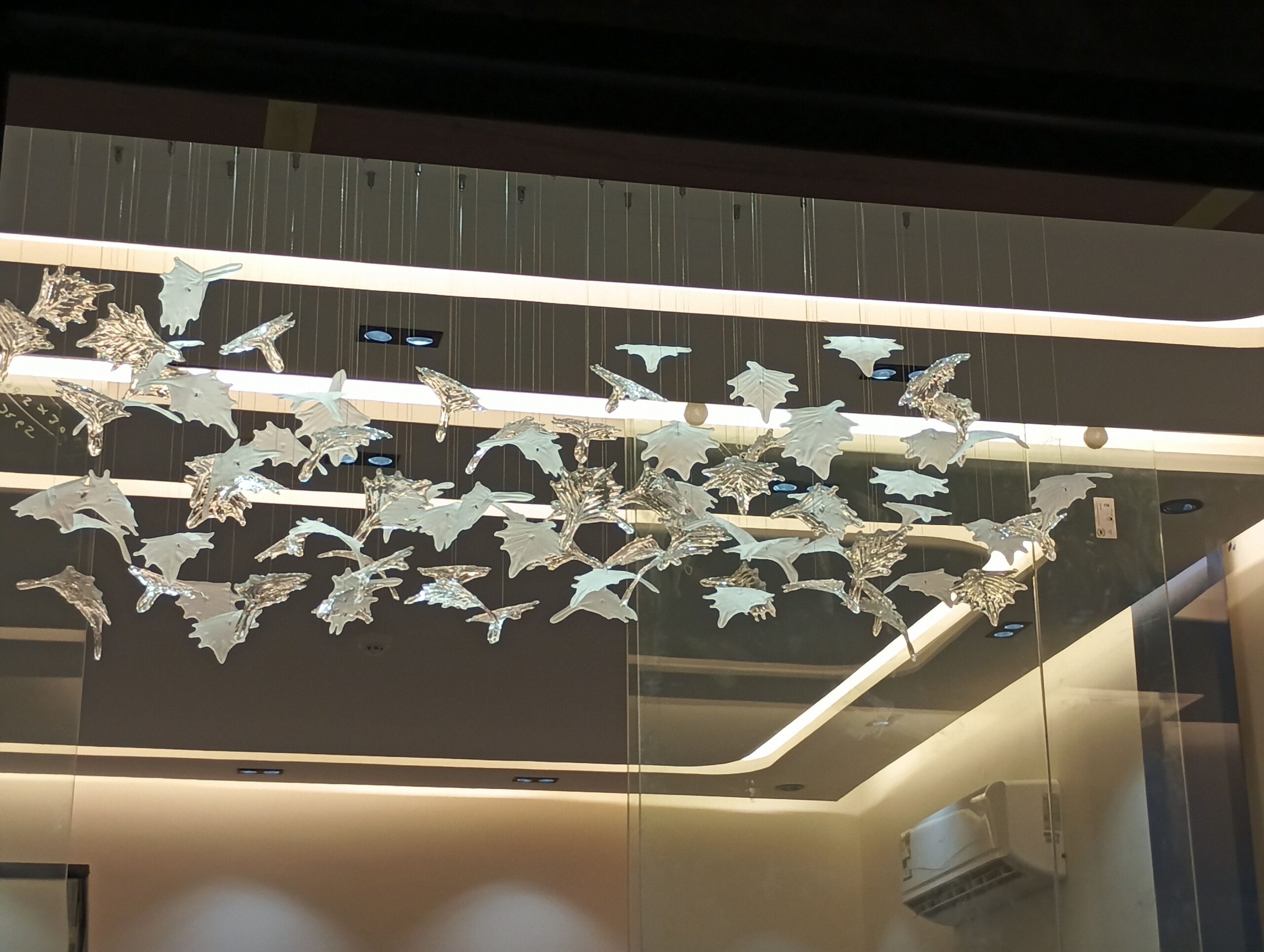 كهربائيّ منازل تأسيس تشطيب تركيب بروفايل تركيب نجف