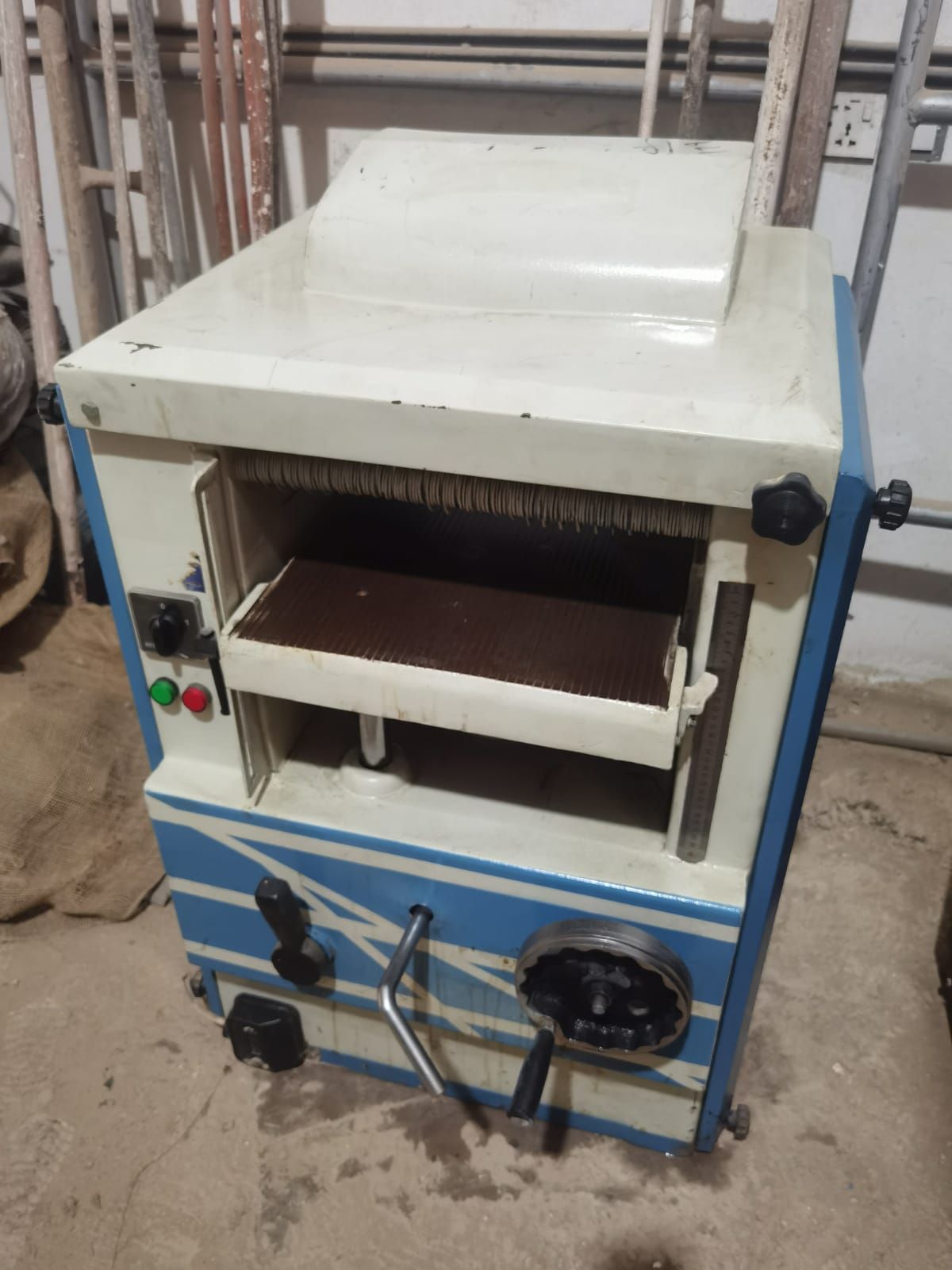 تجارة ماكينات النجارة بيع شراء صيانة