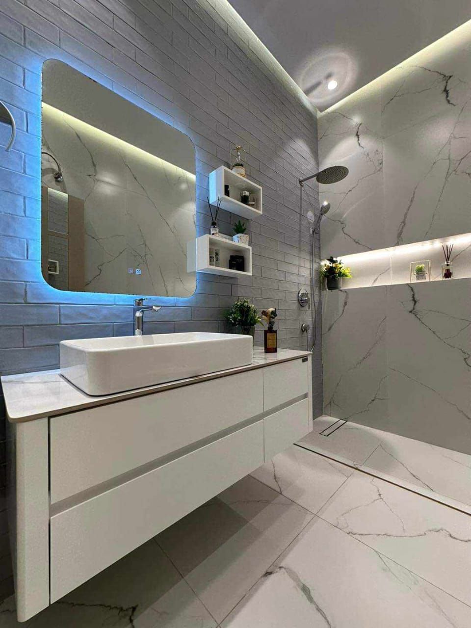 معلم ديكورات ودهانات محايل عسير وضواحيها للتواصل 0