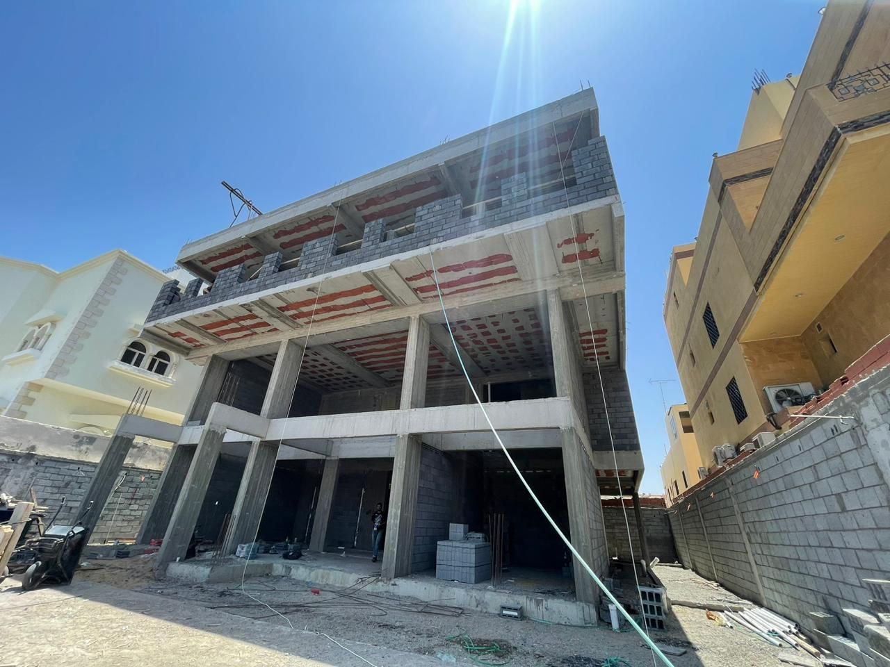 مقاولات عامة بناء تشطيب عظم مؤاد تسليم مفتاح عمائر