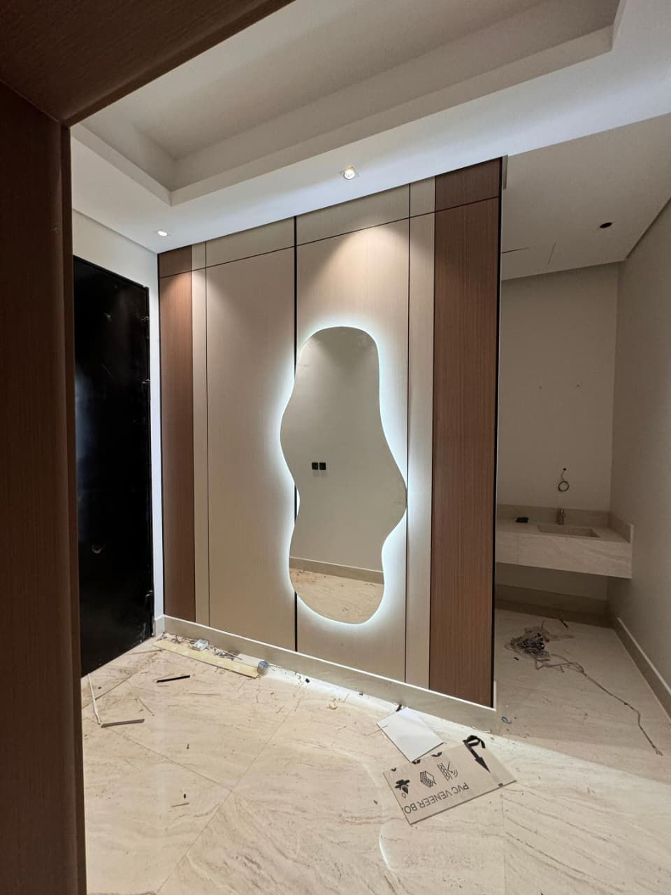 معلم ديكورات ودهانات محايل عسير وضواحيها للتواصل 0