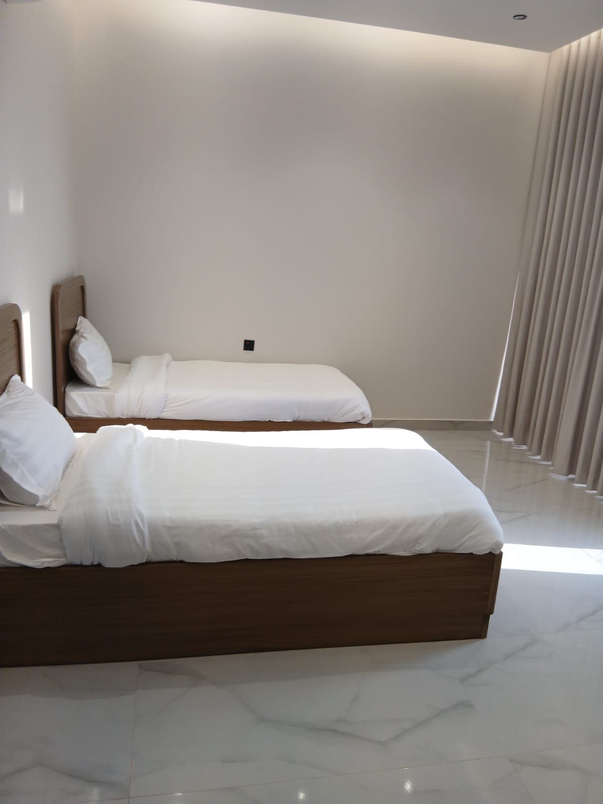 جده الحمدانية