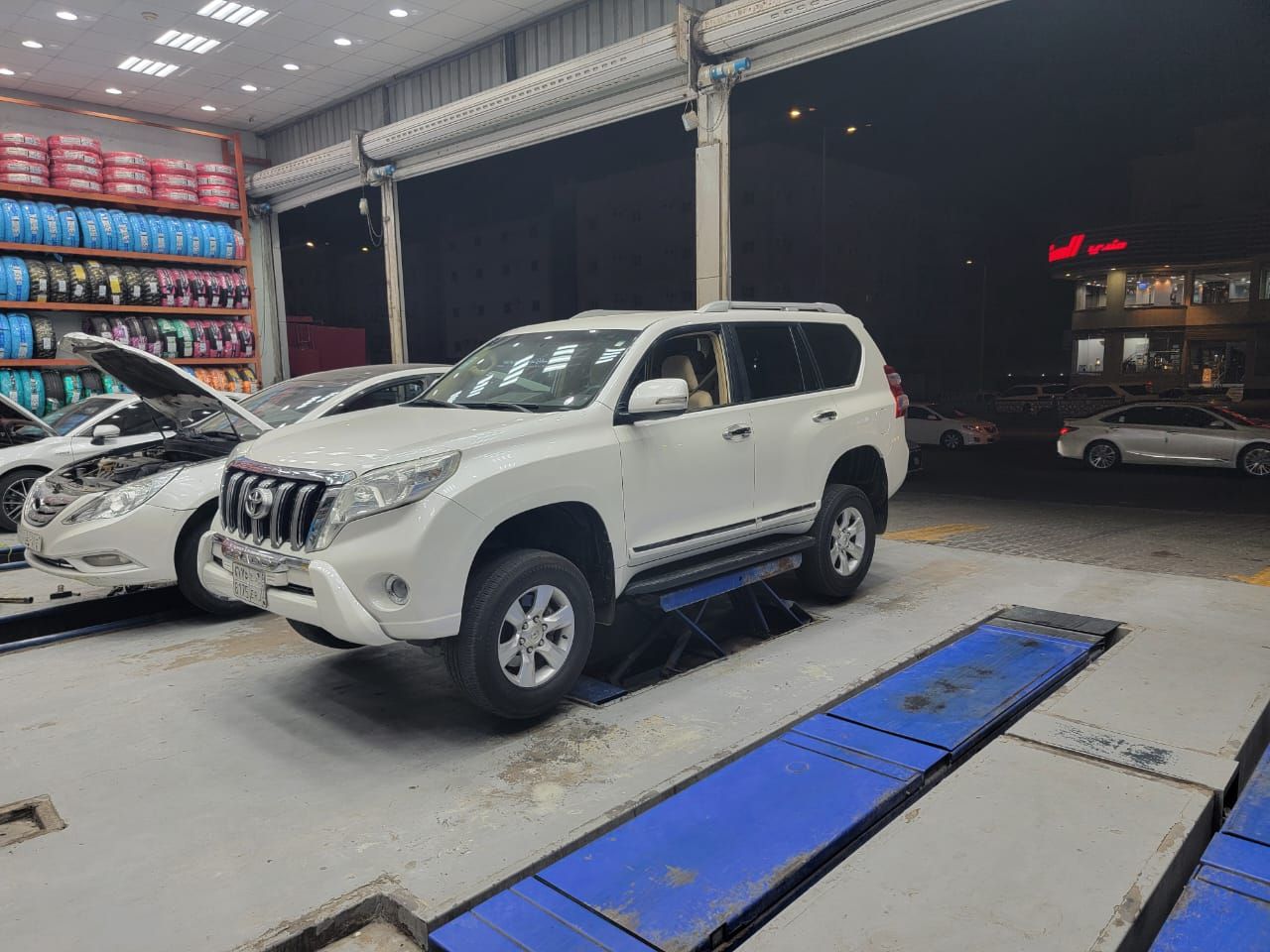 جدة معارض السيارات