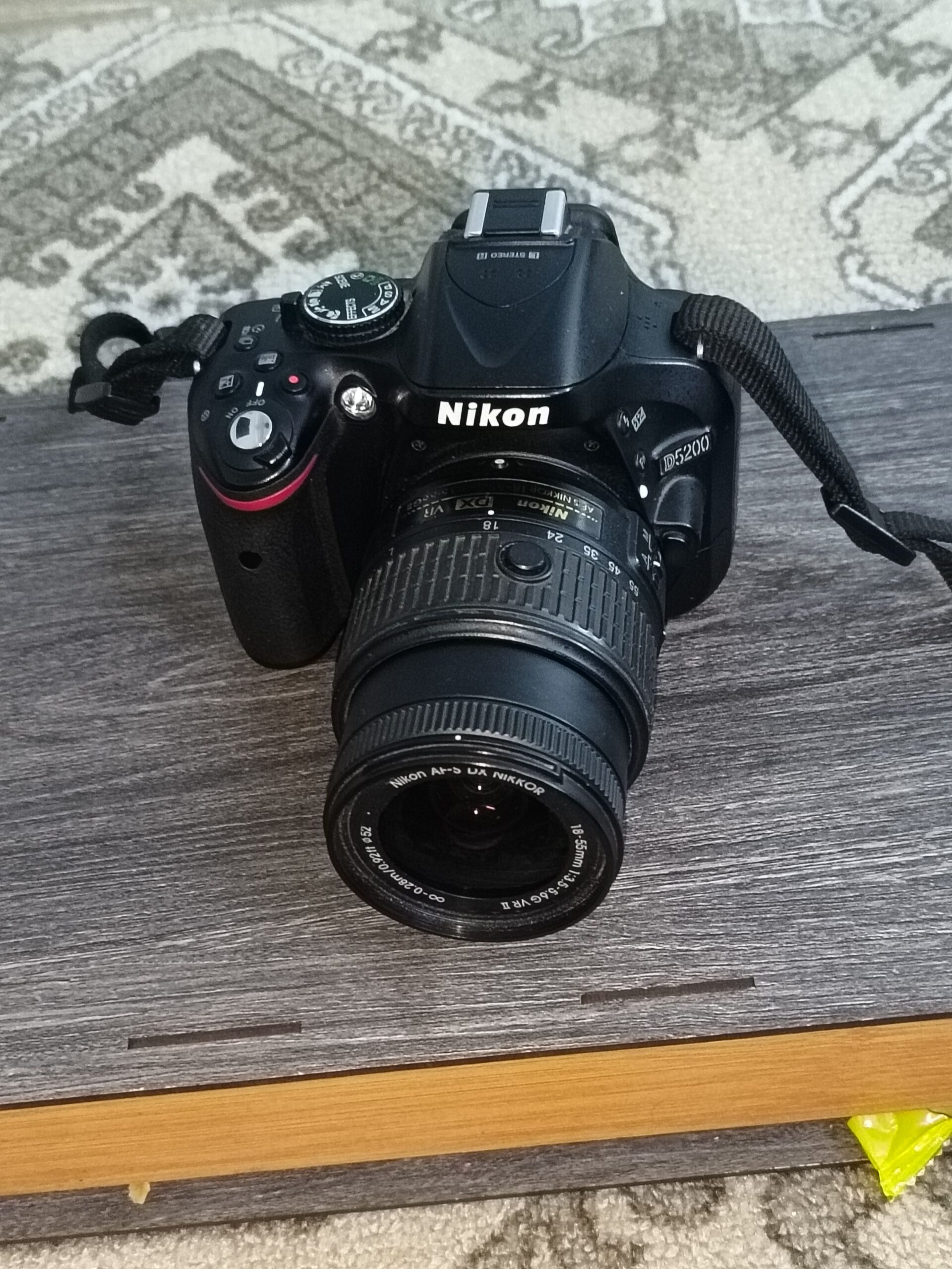 كاميرا نيكون d5200