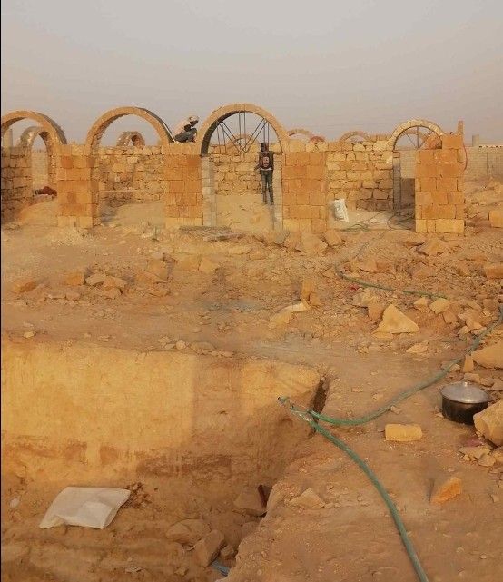 مقاول عمل شبوك وحجر طبيعي في جميع أنحاء السعودية