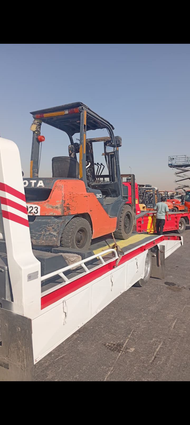 فركليف رافعه شوكيه لتاجير اليومي وشهري 3 طن 7 طن 1