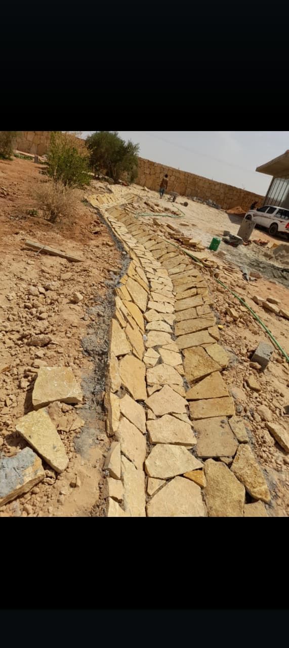 مقاول حجر طبيعي