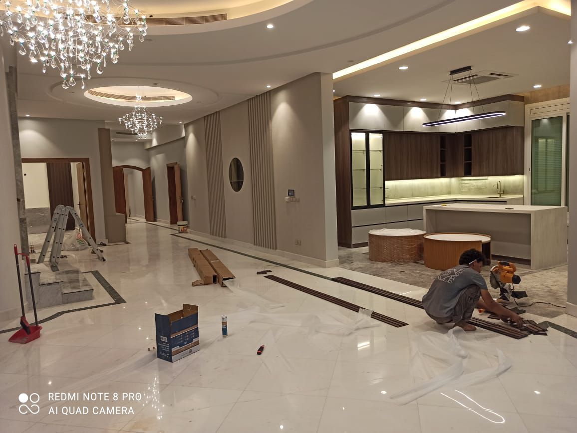 الرياض معلم ديكورات بويات ورق جدران