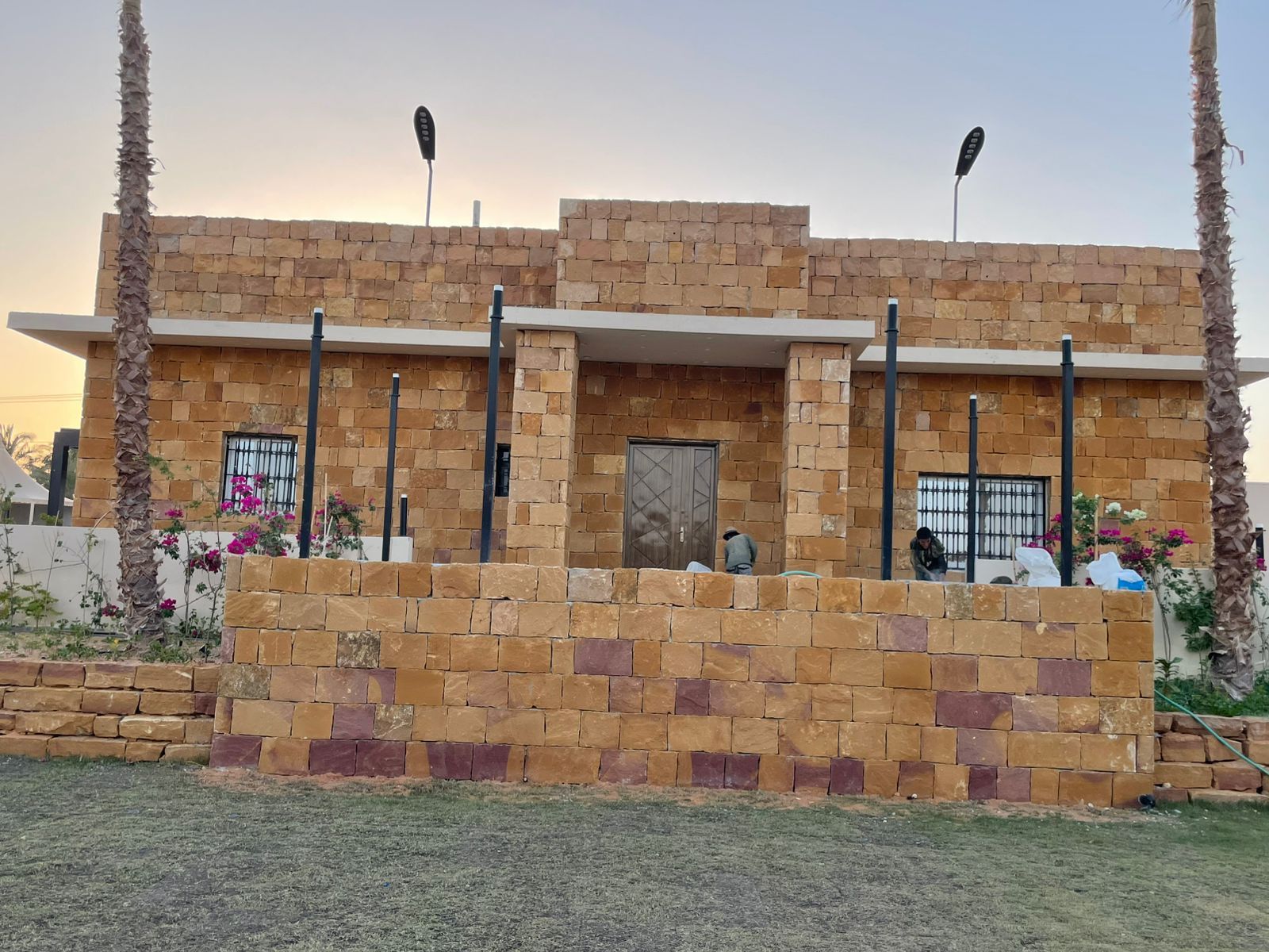 مقاول بنيان حجر طبيعي