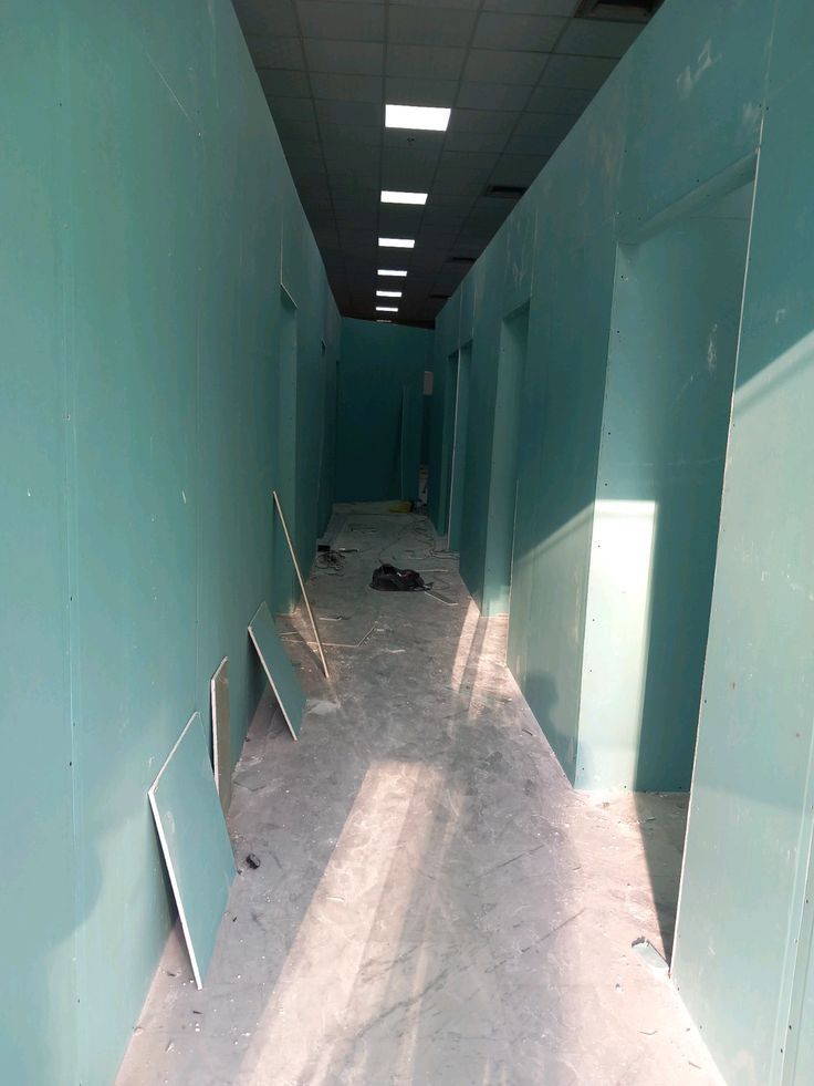 مقاول بلاط وديكور