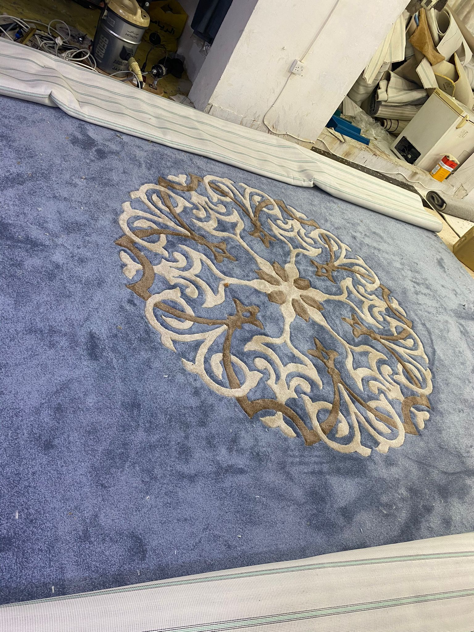 بيع وتركب جميع انواع السجاد اسعار جمله الكويت