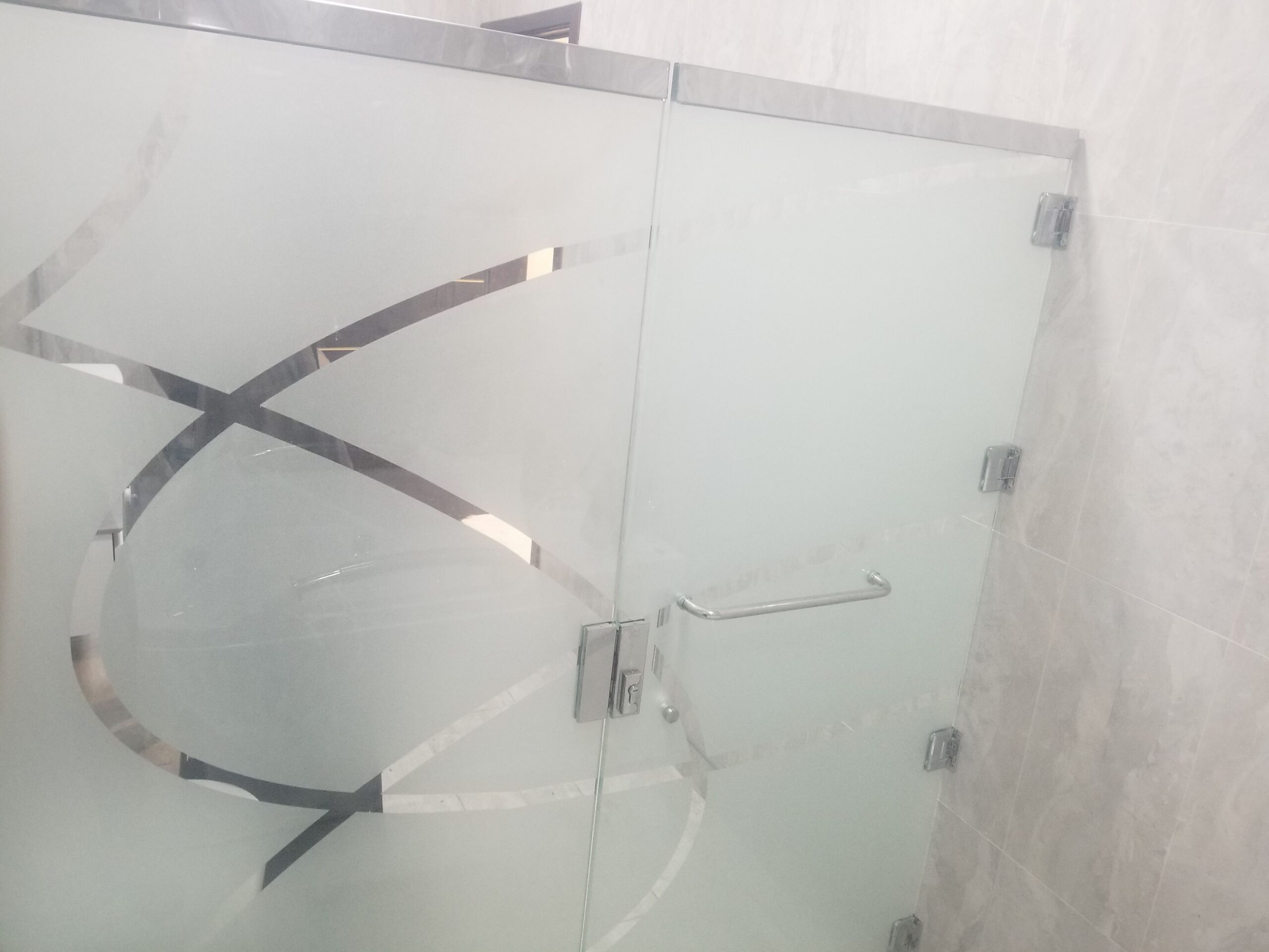 زجاج سكريت خميس مشيط ..عسير