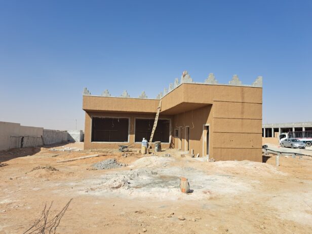 نشتغل جميع أعمال التراثية بنيان المجالس والمساجد و