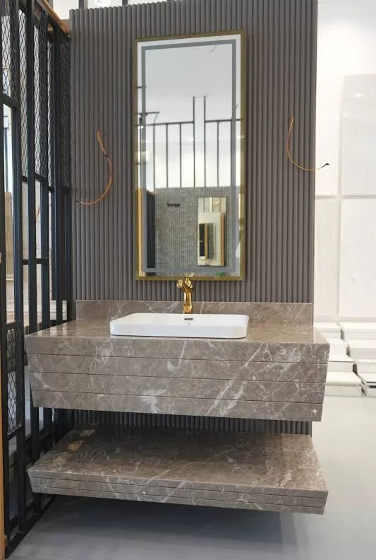 رخام طبيعي صناعي