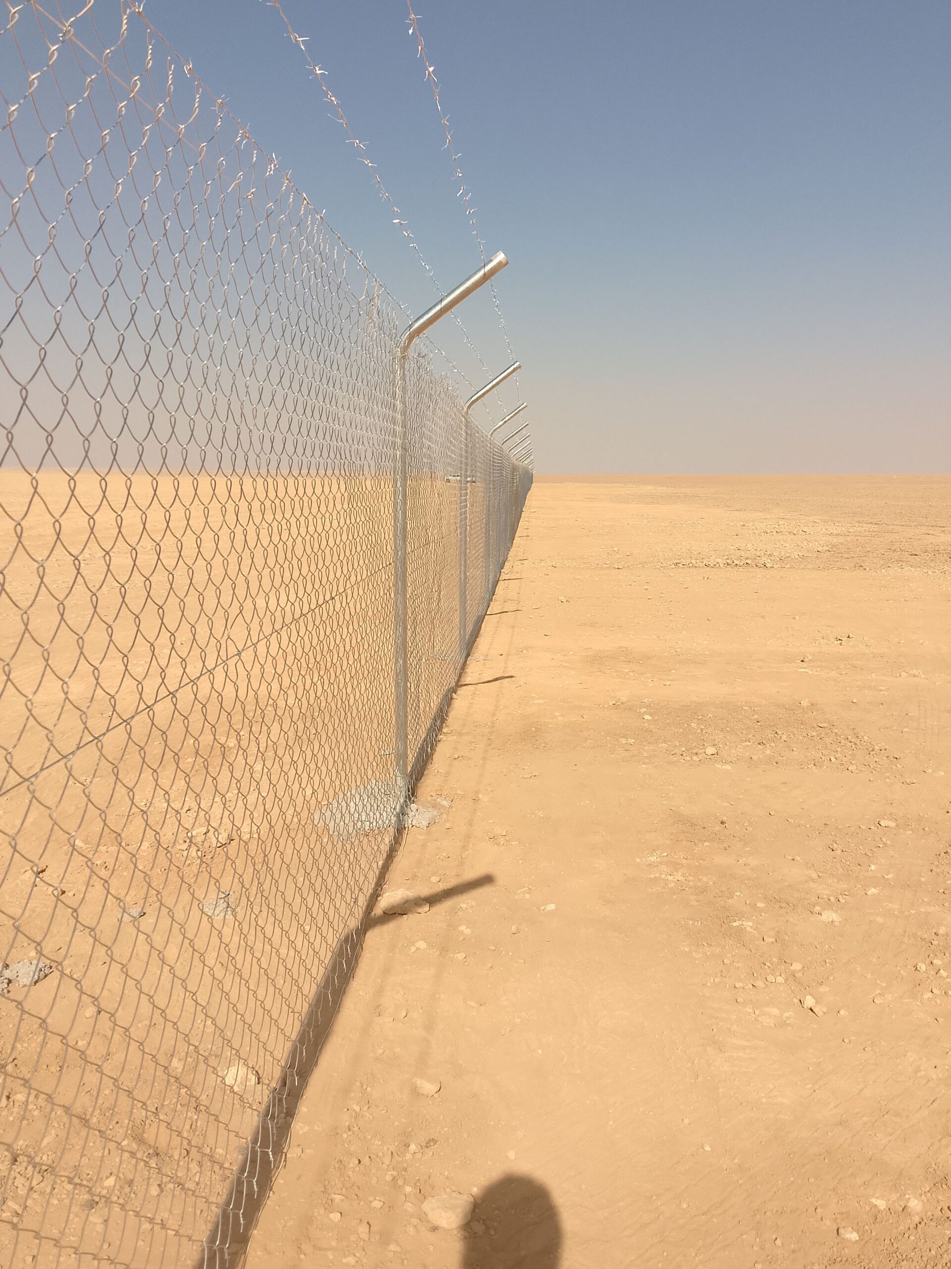 توريد وتركيب جميع انواع الشبوك