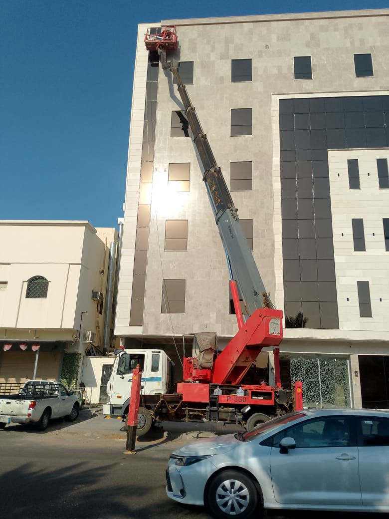 تأجير روافع شوكية وكرينات