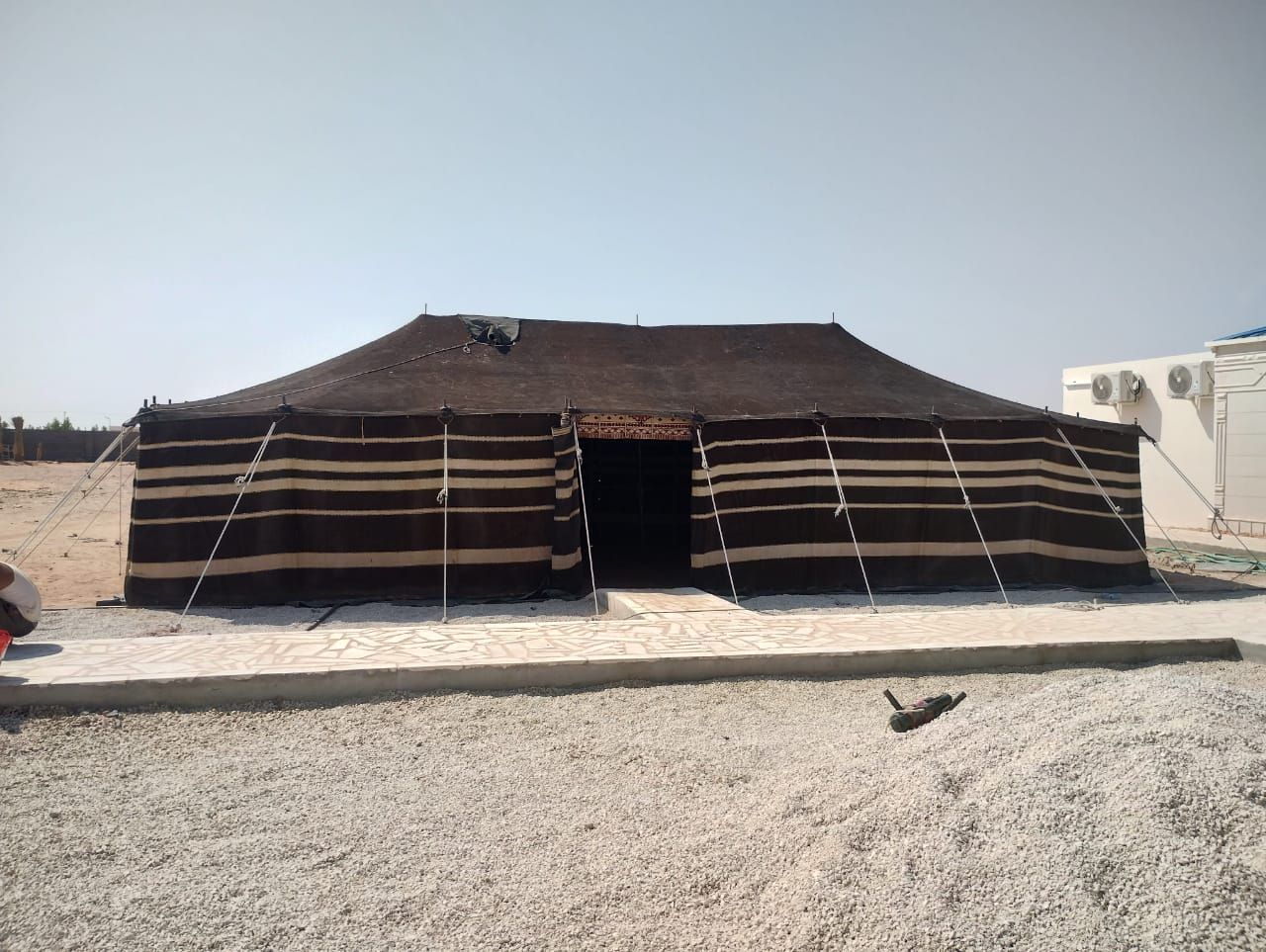 تركيب خيام وخياطه