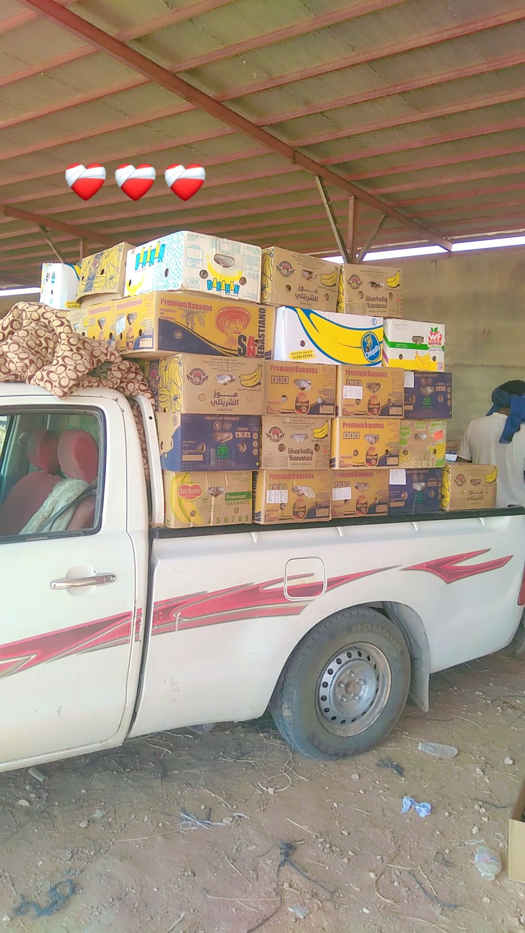 ، يوجد لدينا تمر اخلاص وجميع انواع التمور باسعار م