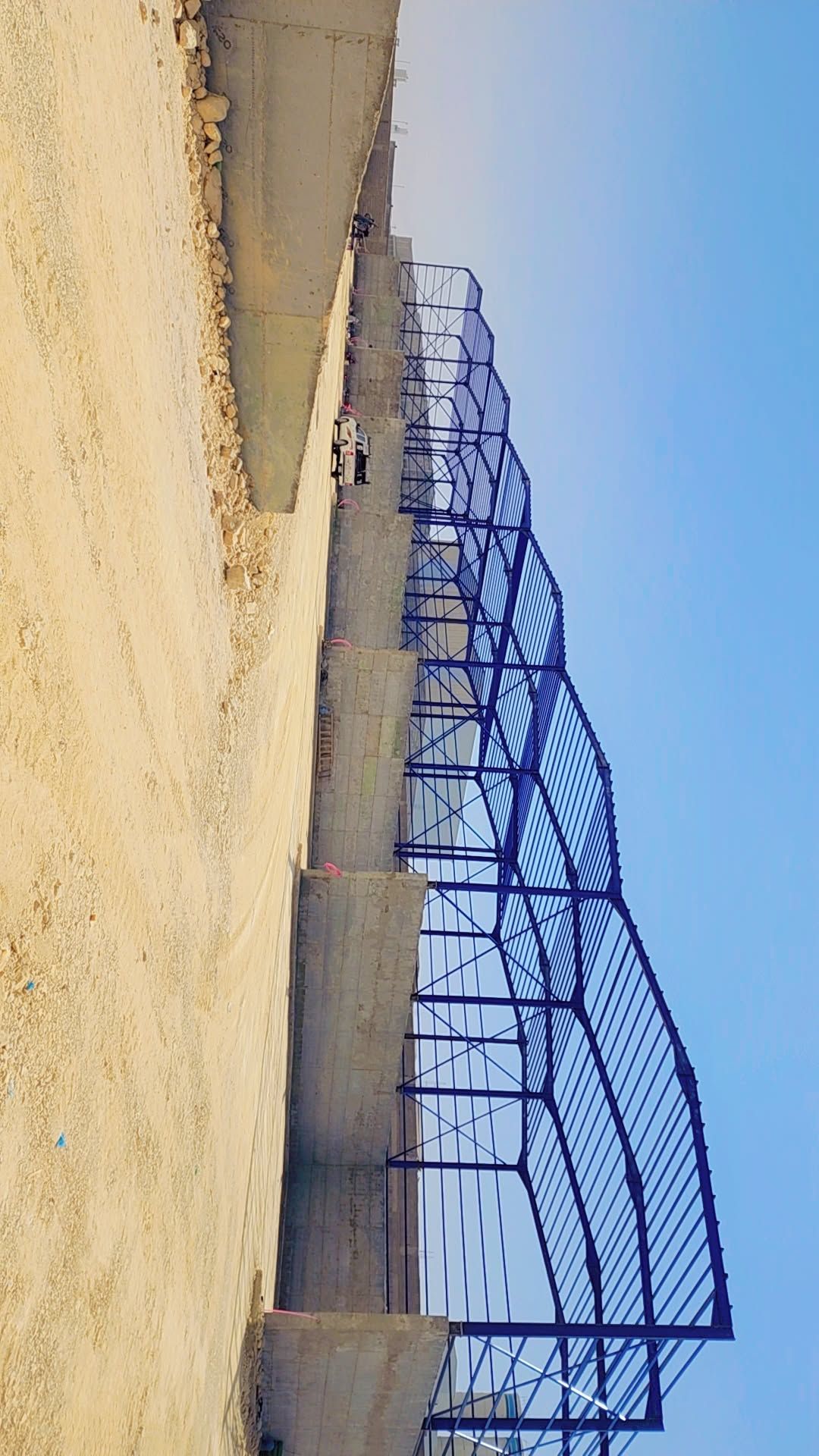 حداد مضلات وسواتر برجولات هناجر