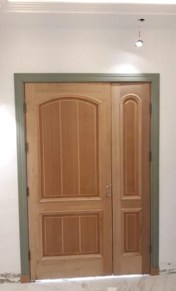 نجار أبواب خشب فك وتركيب وصيانه وتفصيل الأبواب